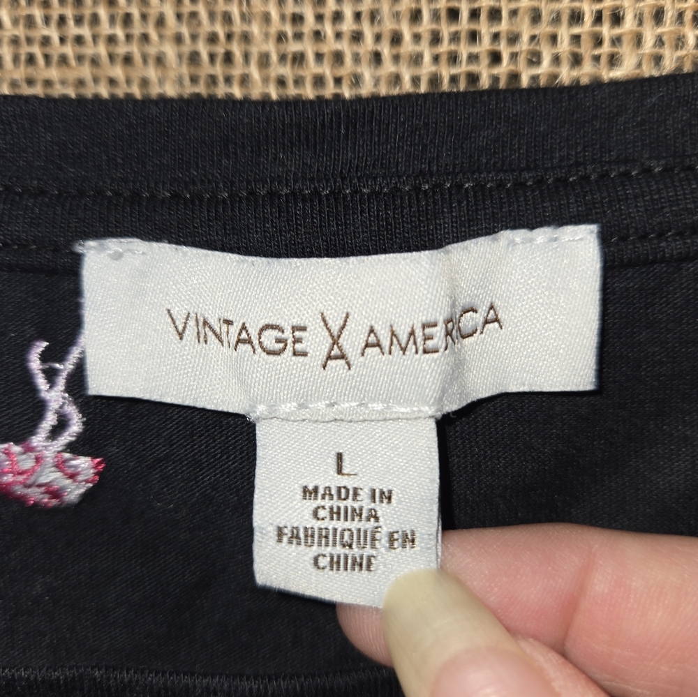 Women's Vintage America Blk Top with Pink Flamingo Embroidery Fold Sleeve Size L - Picture 5 of 10